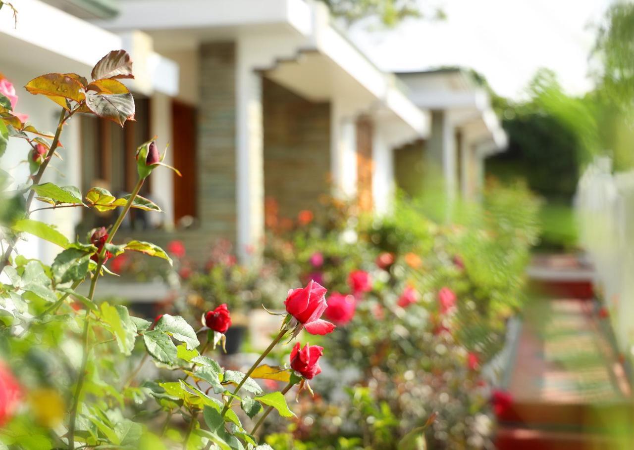 Elysium Garden Hotell Munnar Exteriör bild